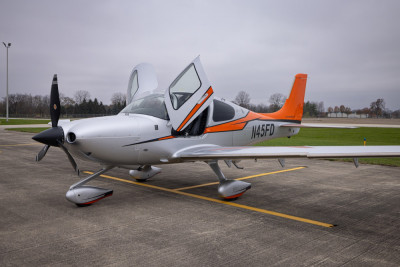 2017 Cirrus SR22T G6 GTS: 