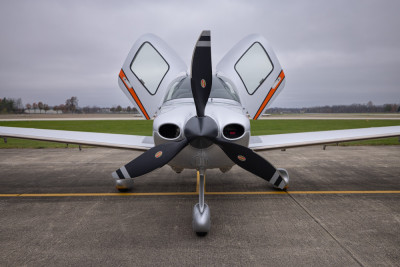 2017 Cirrus SR22T G6 GTS: 