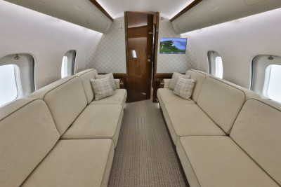 2016 Bombardier Global 5000: 