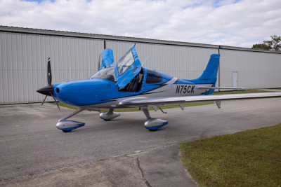 2023 Cirrus SR22 G6 GTS: 