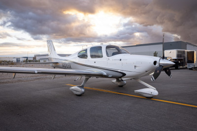 2011 Cirrus SR22T G3 GTS: 