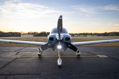 2018 Cirrus SR22T: 