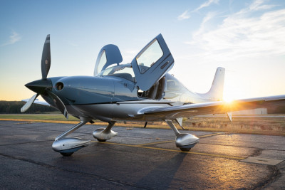 2018 Cirrus SR22T: 