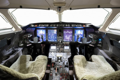 2005 Bombardier Challenger 300: 