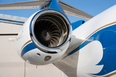 2005 Bombardier Challenger 300: 