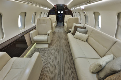 2011 Bombardier Challenger 605: 