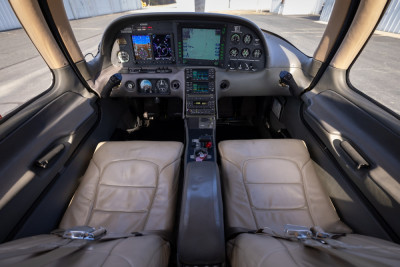 2002 Cirrus SR22: 