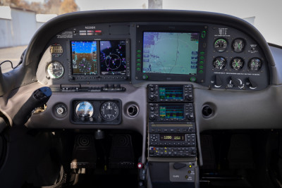 2002 Cirrus SR22: 