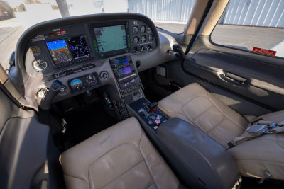 2002 Cirrus SR22: 