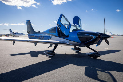 2021 Cirrus SR22 GTS: 