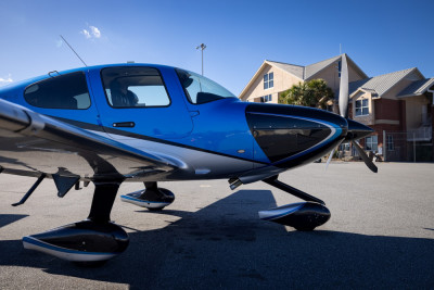 2021 Cirrus SR22 GTS: 