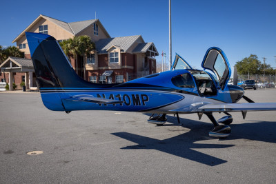 2021 Cirrus SR22 GTS: 