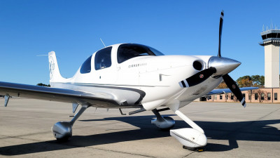 2010 Cirrus SR20 G3: 