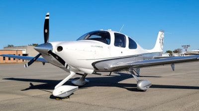 2010 Cirrus SR20 G3: 