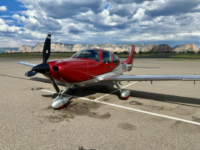 2023 Cirrus SR22T G6: 