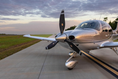 2018 Cirrus SR22T G6 GTS: 