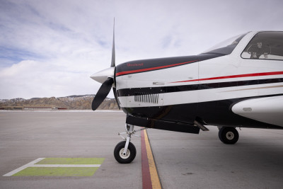 2014 Beechcraft Bonanza G36: 