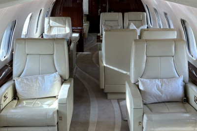 2016 Bombardier Global 6000: 