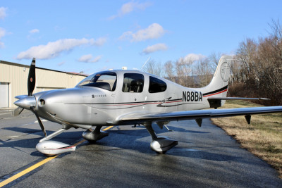 2010 Cirrus SR22T G3 GTS: 