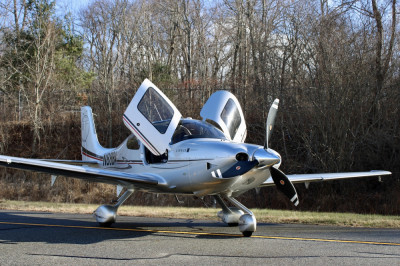 2010 Cirrus SR22T G3 GTS: 