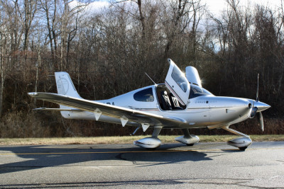 2010 Cirrus SR22T G3 GTS: 