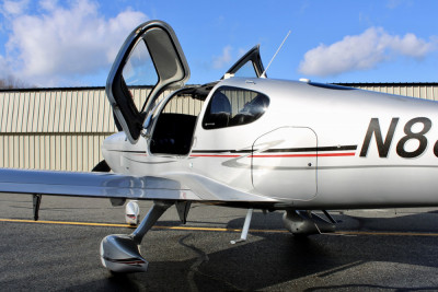 2010 Cirrus SR22T G3 GTS: 