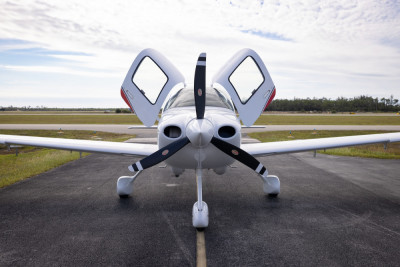 2023 Cirrus SR20 G6: 