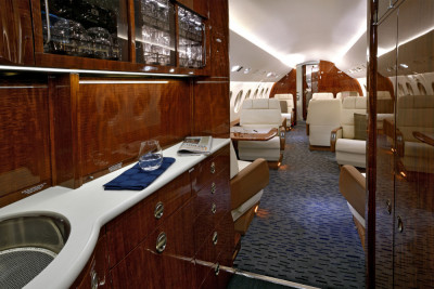 2007 Dassault Falcon 2000LX: 