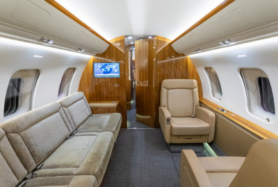 2012 Bombardier Challenger 605: 