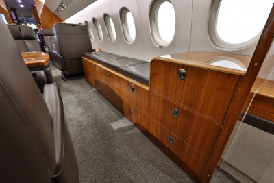 2009 Dassault Falcon 900EX EASy: 