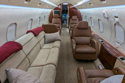 2006 Bombardier Challenger 300: 20075-Interior Full Fwd