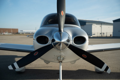 2008 Cirrus SR22 GTS: 