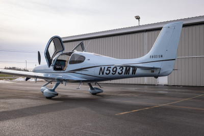 2021 Cirrus SR22 GTS: 