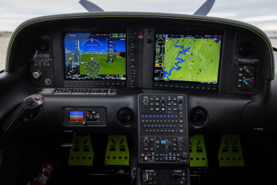 2023 Cirrus SR22T G6 GTS: 