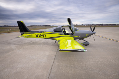 2023 Cirrus SR22T G6 GTS: 