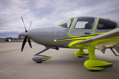 2023 Cirrus SR22T G6 GTS: 