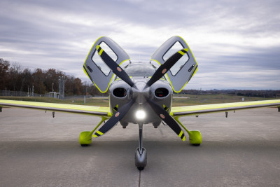 2023 Cirrus SR22T G6 GTS: 