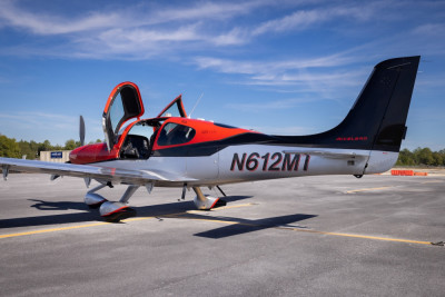 2015 Cirrus SR22T G5 GTS: 