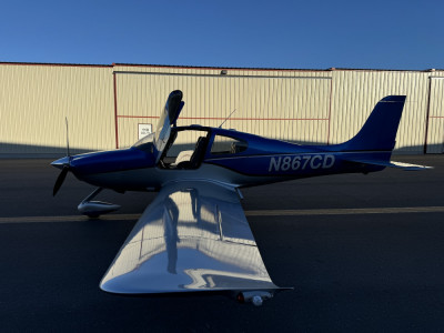 2002 Cirrus SR22: 