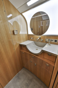 2014 Bombardier Challenger 300: 