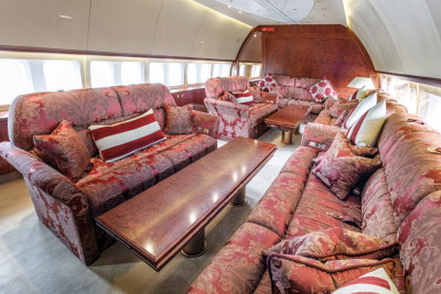 2002 Boeing BBJ2: Fwd Lounge