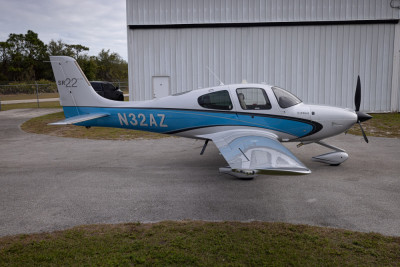 2013 Cirrus SR22 GTS: 