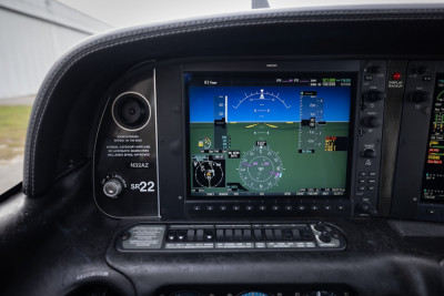 2013 Cirrus SR22 GTS: 