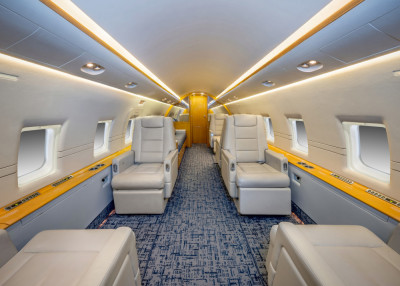 2001 Bombardier Challenger 604: 