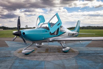 2023 Cirrus SR22 GTS: 