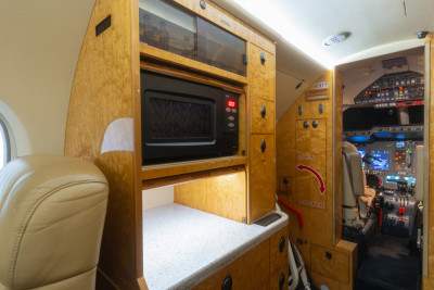 2008 Hawker 900XP: 