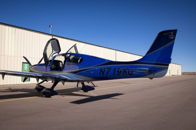 2022 Cirrus SR22T G6 GTS: 