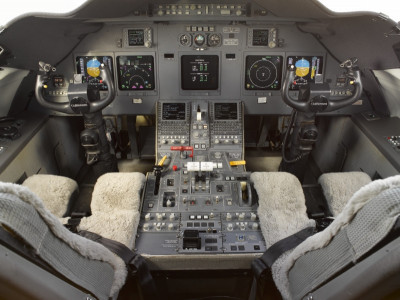 2002 Gulfstream G200: 