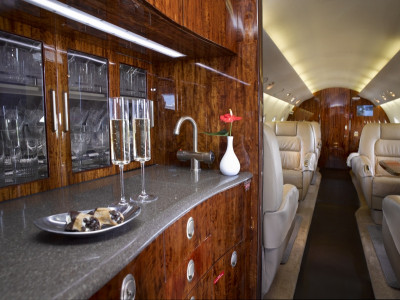 2002 Gulfstream G200: 