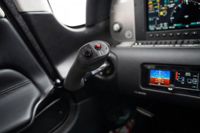 2023 Cirrus SR22T G6 GTS: 